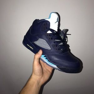 Jordan 5 Hornets
